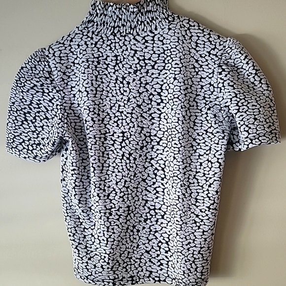 Zara High Neck short Sleeve Crop Top Size S - Picture 2 of 9